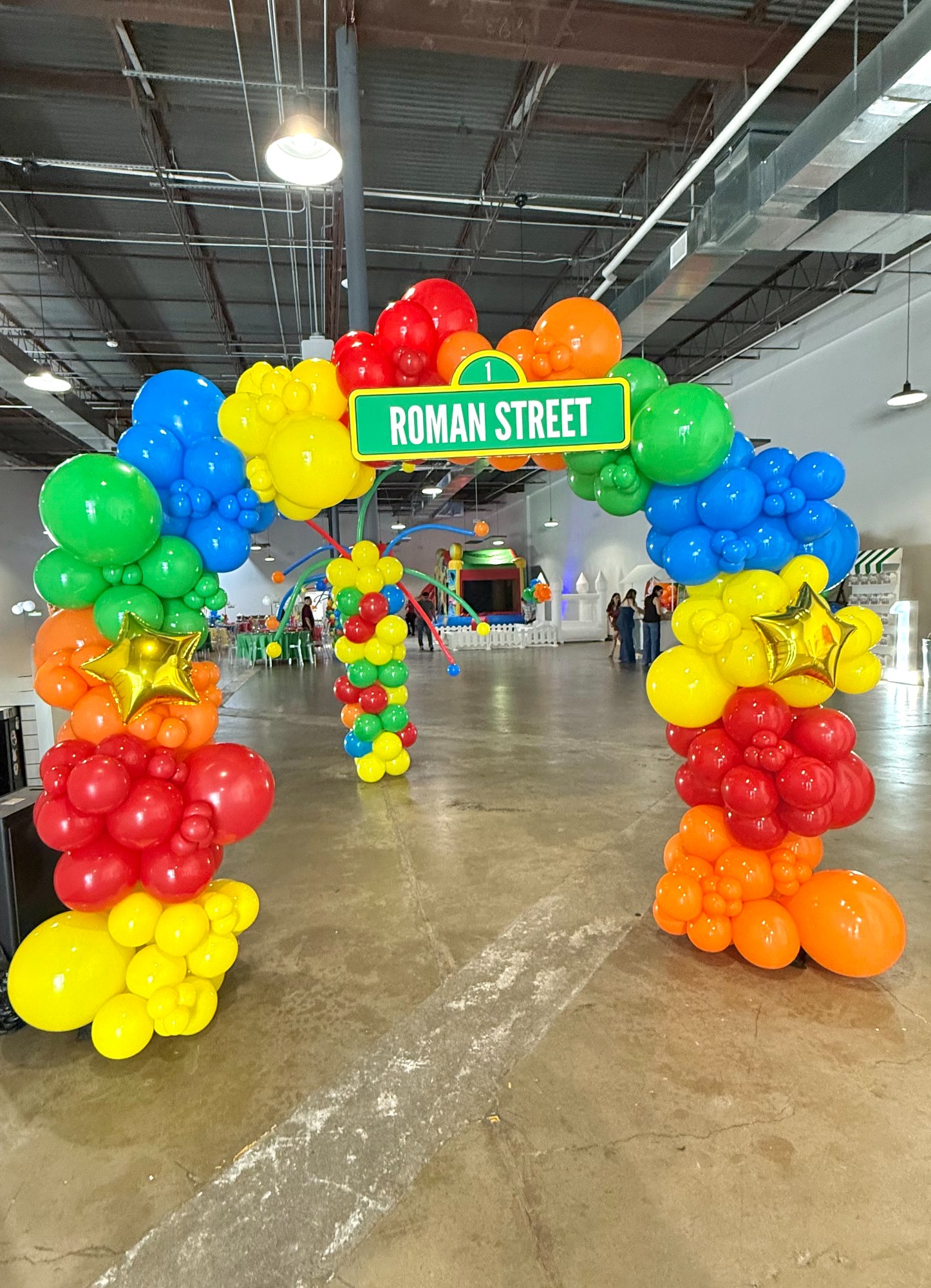 Custom balloon arch decoration Houston birthday party